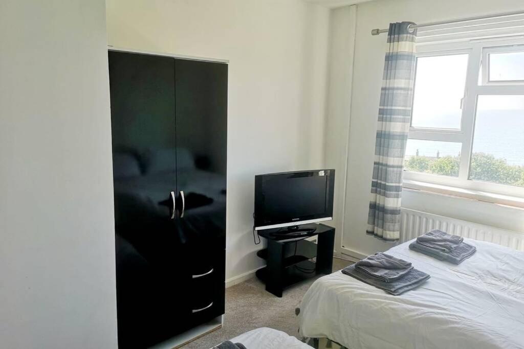 הוילה Castletown  Jurassic View 3 Bed House With Hot Tub מראה חיצוני תמונה